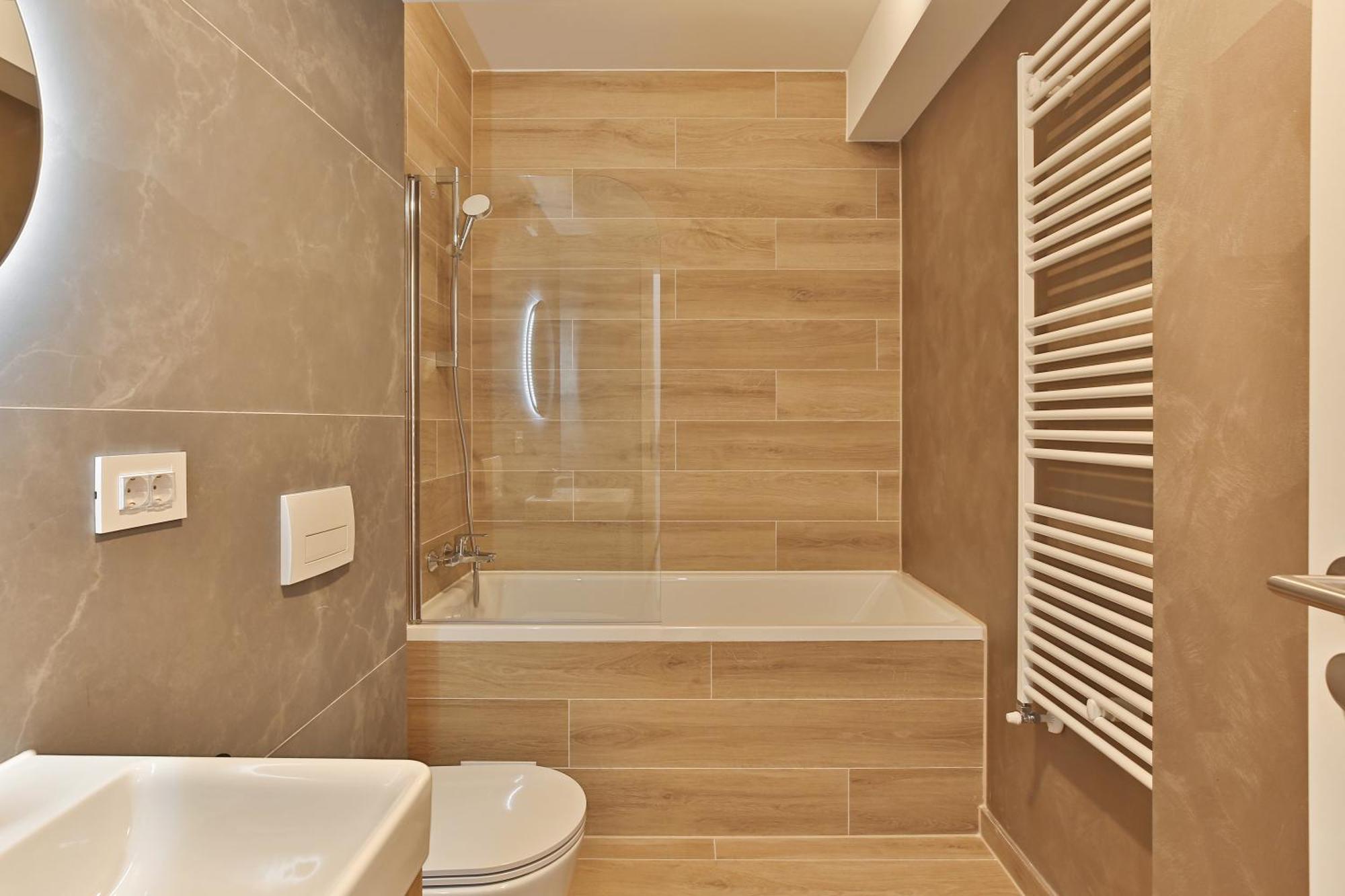 Ada Homes Coresi 302 Appartamento *